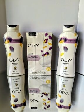 Olay Age Defying Body Wash 2-22 Oz & 6 Beauty Bars 3.75 Oz Ea